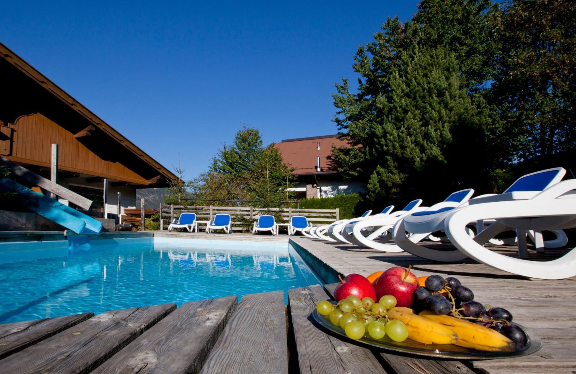 Ferienhotel Bergland Arzl im Pitztal Exterior photo