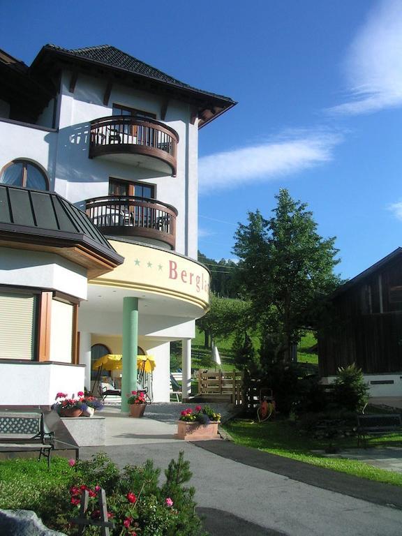 Ferienhotel Bergland Arzl im Pitztal Exterior photo